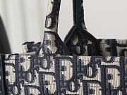 Colestore Dior Book Tote Small Blue Dior Oblique Embroidery size 26cm - 2