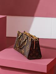 Colestore Louis Vuitton Onthego East West Monogram Brown 25x13x10CM - 6