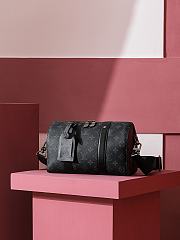 Colestore Louis Vuitton City Keepall Monogram Eclipse Black 27x17x13CM - 1