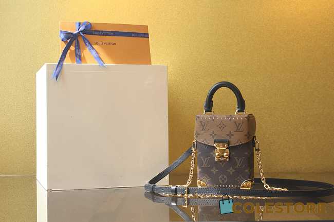 Colestore Louis Vuitton Camera Box Monogram 16x13CM - 1