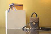 Colestore Louis Vuitton Camera Box Monogram 16x13CM - 1