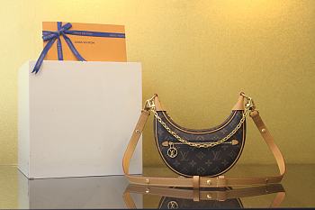Colestore Louis Vuitton Loop Monogram 23x13CM