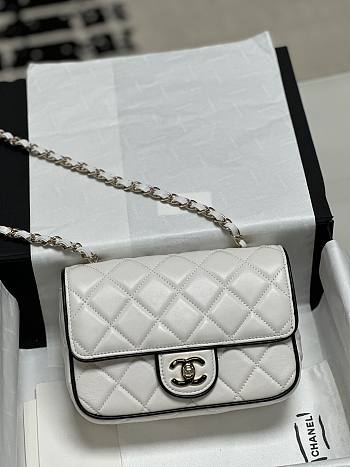 Colestore Chanel 25P Mini Flap Bag Lambskin White 12.5x19.5x3.5CM
