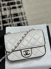Colestore Chanel 25P Mini Flap Bag Lambskin White 12.5x19.5x3.5CM - 4