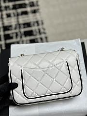 Colestore Chanel 25P Mini Flap Bag Lambskin White 12.5x19.5x3.5CM - 5