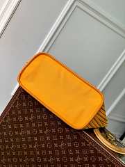 Colestore Louis Vuitton Neverfull Bandoulière Inside Out MM Jaune Safran 31x29x14cm - 6