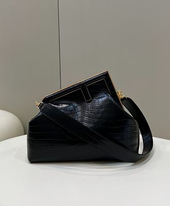 Colestore Fendi First Small Bag 26x18x9.5cm