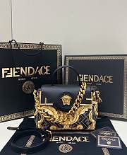 Colestore Versace x Fendi 'FENDACE LA MEDUSA MEDIUM HANDBAG' size 25cm - 1