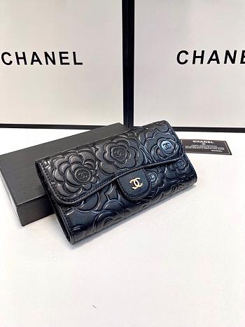 Colestore Chanel Camellia Embossed Wallet Calfskin Leather 19x10cm