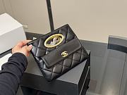 Colestore Chanel 24B Clutch Black 24x19cm - 4