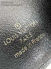 Colestore Louis Vuitton LV x TM Lou Coussin 8.5x2.2x11.5 - 4