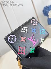 Colestore Louis Vuitton LV x TM Lou Coussin 8.5x2.2x11.5 - 3