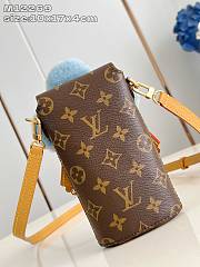 Colestore  Louis Vuitton Vivienne ‘Brown’ 10x17.5x4.5cm - 4