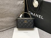 Colestore Chanel Vanity Case With Top Handle Grained Leather Black 17cm - 1