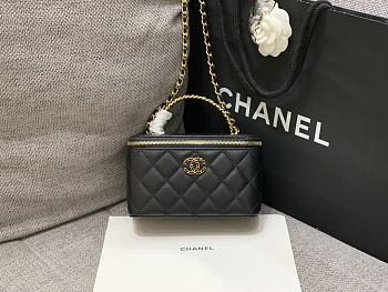 Colestore Chanel Vanity Case With Top Handle Grained Leather Black 17cm