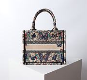 Colestore Dior Small Book Tote Celestial D-Butterfly Paisley Embroidery 26.5 x21 x14 cm - 4