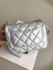 Colestore Chanel 24P Mini Square Pearl Flap Bag 20x7x14cm - 3