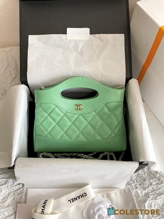 Colestore Chanel 24S Green 31 Nano 20x14x3.5cm - 1