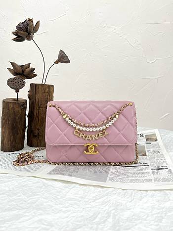 Colestore Chanel Pearl Logo Mini Flap Chain Shoulder Bag Pink Quilted Lambskin Leather 21x14x8cm