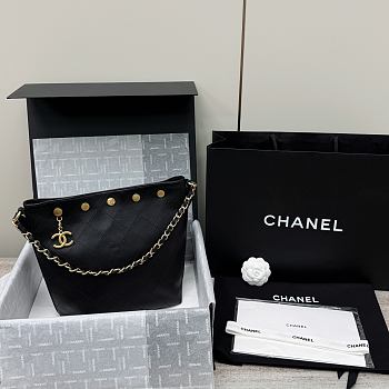 Colestore Chanel 25P Studded Bucket Bag 31x28x15cm