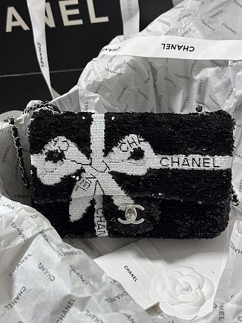 Colestore Chanel 24B Sequins Ribbon Flap Bag Black size 20cm