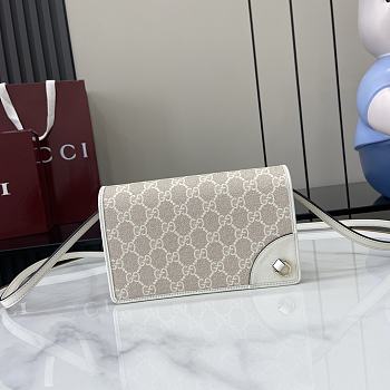 Colestore Gucci GG Emblem Wallet With Leather Strap Beige 20x12.5x5cm