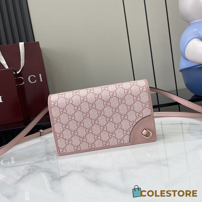Colestore Gucci GG Emblem Wallet With Leather Strap Light Pink 20x12.5x5cm - 1