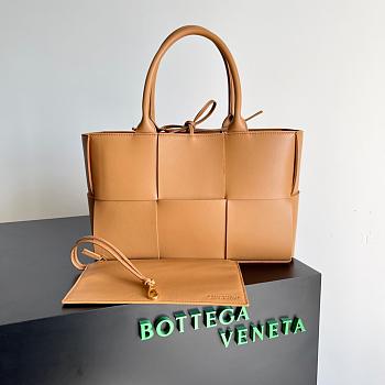 Colestore Bottega Veneta Mini Arco Tote Camel 25x16x8cm