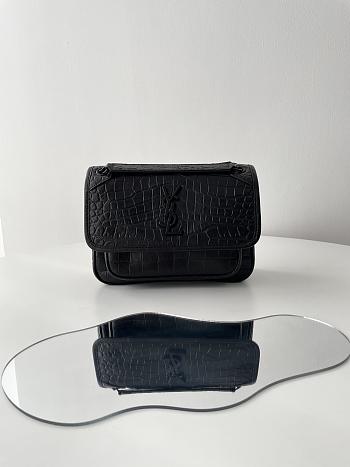 Colestore YSL Saint Laurent Niki Baby Shoulder Bag 21x16x7.5cm