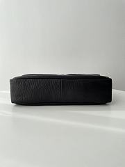 Colestore YSL Saint Laurent Calypso Large In Grained Lambskin Black 28x22x12cm - 3