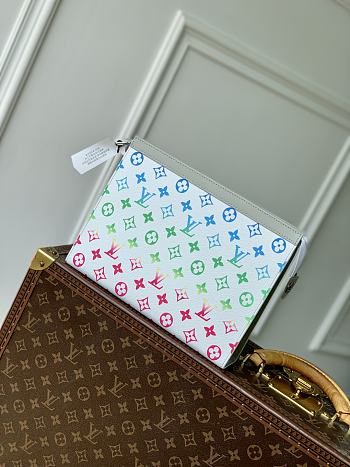 Colestore Louis Vuitton Monogram Eclipse 26x20x5cm