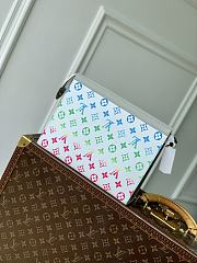 Colestore Louis Vuitton Monogram Eclipse 26x20x5cm - 5