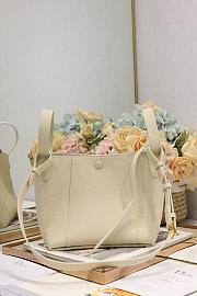 Colestore Dior Signature Bucket Bag in Beige  21×19×11cm - 6