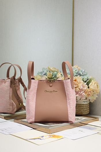 Colestore Dior Signature Bucket Bag in Pink  24x21x14cm