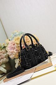 Colestore Dior D-Vibe East-West in Black 20.5 x 13 x 5cm - 2