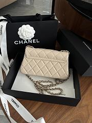 Colestore Chanel 25S Clutch With Chain Beige 10 x 16.5 x 5cm - 4