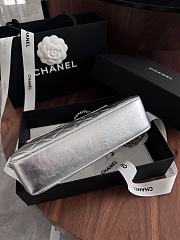 Colestore Chanel 25S Clutch With Chain Slivery 10 x 16.5 x 5cm - 3