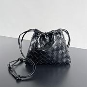 Colestore Bottega Veneta Leather Dustbag in Black 21x16.6x1cm - 1