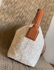 Colestore Loewe Cubi Anagram Canvas And Leather Shoulder Bag 21x17x12.5cm - 5