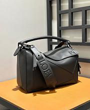 Colestore Loewe Puzzle In Satin Calfskin Black  29x12x19cm - 4