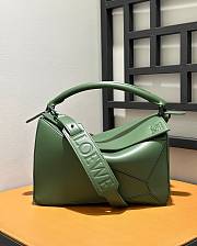 Colestore Loewe Puzzle In Satin Calfskin Green 29x12x19cm - 5