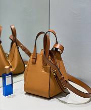 Colestore Loewe Small Hammock Camel 20.2x17x20cm - 4