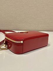 Colestore Prada Odette Patent Leather Crossbody Bag in Red 17.5x10.5x4.5cm  - 4