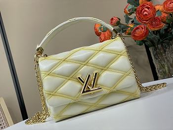 Colestore Louis Vuitton Go-14 PM White & Yellow 20x14x9cm