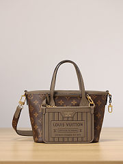 Colestore Neverfull Bandoulière Inside Out BB Brown 16.5 x 11 x 26.5cm - 1