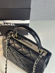 Colestore Chanel Trendy CC Flap Bag With Top Handle Lambskin Black 25x17x12cm - 3