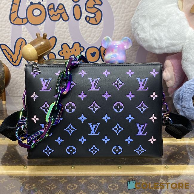 Colestore Louis Vuitton Coussin PM Sky Black 26 x 20 x 12 cm - 1
