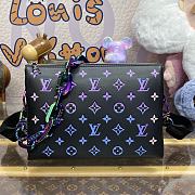 Colestore Louis Vuitton Coussin PM Sky Black 26 x 20 x 12 cm - 1