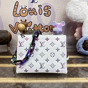 Colestore Louis Vuitton Coussin BB White 21 x 16 x 7 cm - 1