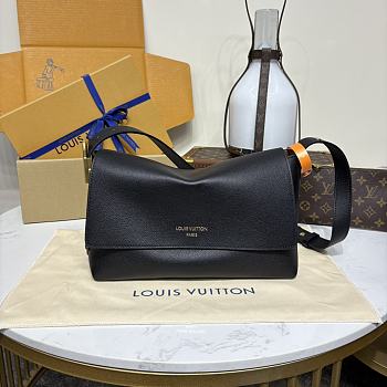 Colestore Louis Vuitton Low Key Messenger Black 30x18x12cm